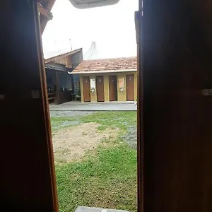 Com Ar Condicionado E Area De Cozinha E Banheiro Compartilhado A 10 Minutos Do Parque Beto Carrero Penha (Santa Catarina)